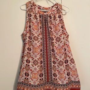 Sleeveless key hole front top